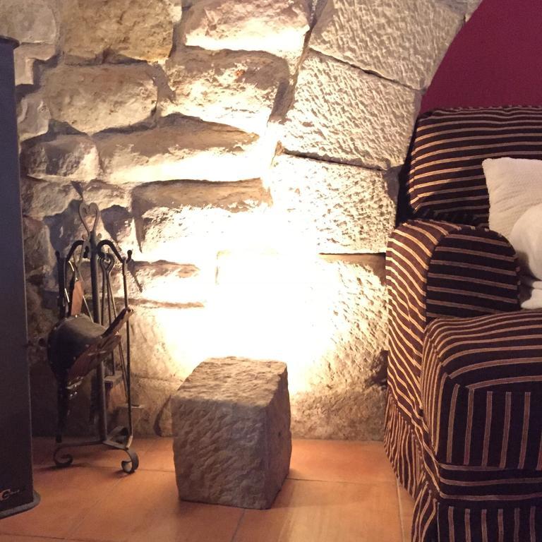 Affittacamere Casa Salto de Roldán Apiés Esterno foto